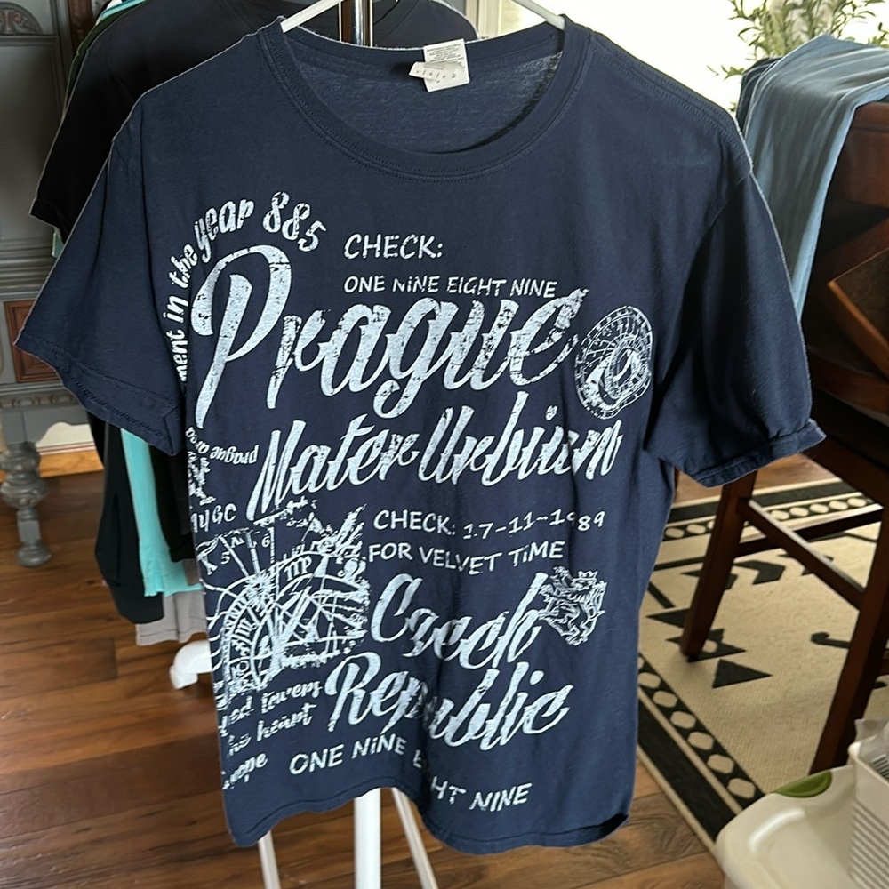 Prague Czech Republic shirt (large)